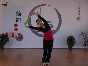 恒怡伸展体操练习中提高身体柔韧性的方法